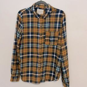 Aeropostale Button down shirt, plaid flannel boyfriend fit
